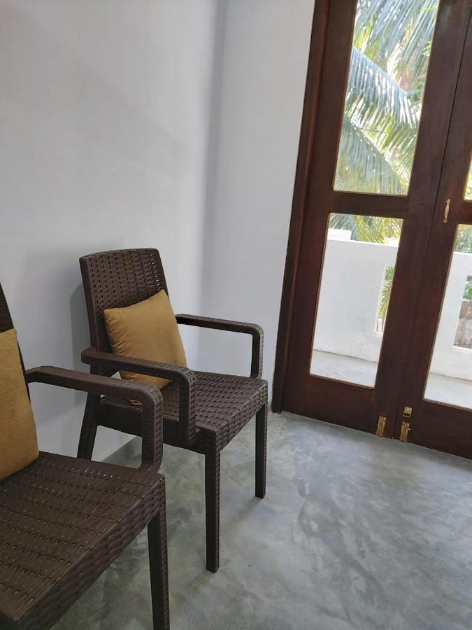 Anusha Apartment 15 Homestay Galle Exteriör bild