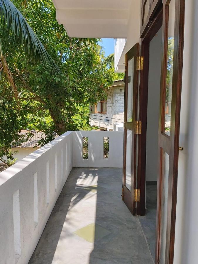 Anusha Apartment 15 Homestay Galle Exteriör bild