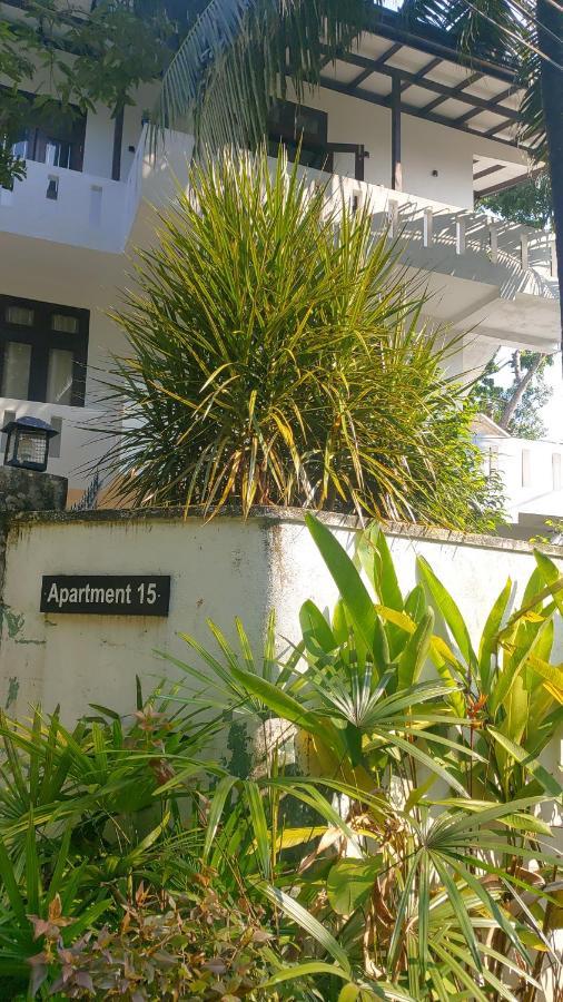 Anusha Apartment 15 Homestay Galle Exteriör bild
