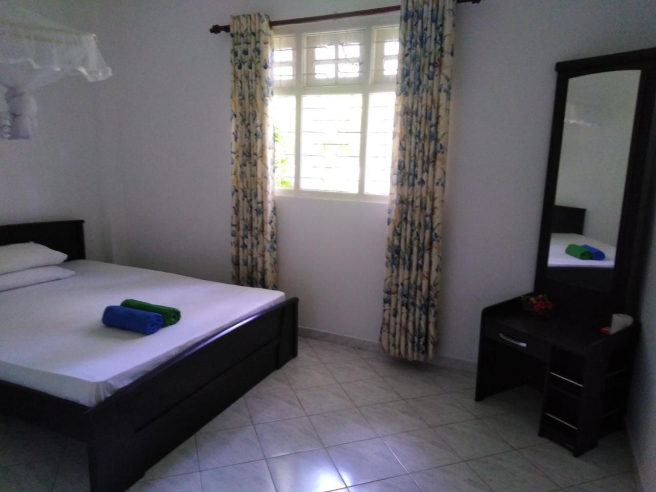 Anusha Apartment 15 Homestay Galle Exteriör bild